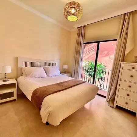 , Elviria Apartamento Cerca De La Playa Marbella